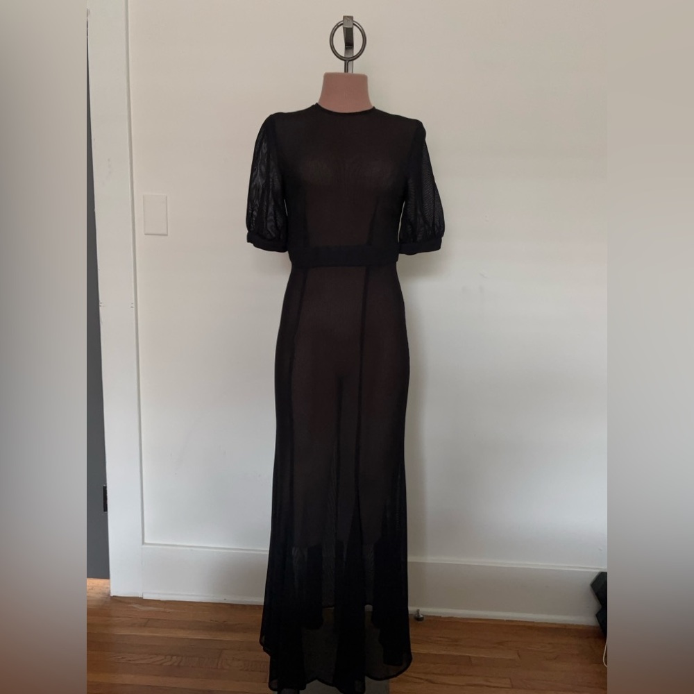 Elegant Black Maxi Dress